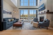 Arrow Penthouse 215