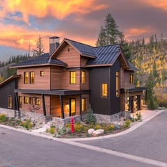 Roam River Villa