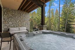 Landing Creekside Villa 15 - Image 5