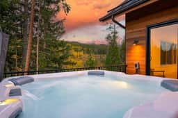 Roam River Villa - Image 5