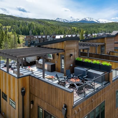 Row Roof Top Penthouse 141