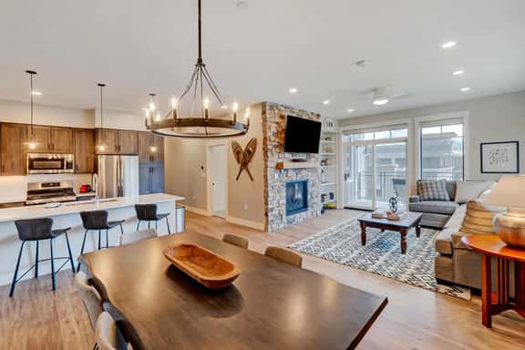 Hideaway Station Loft 308 - Image 1