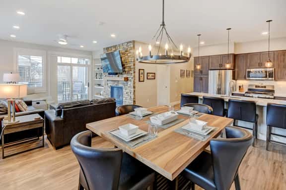 Hideaway Station Loft 103 - Image 1
