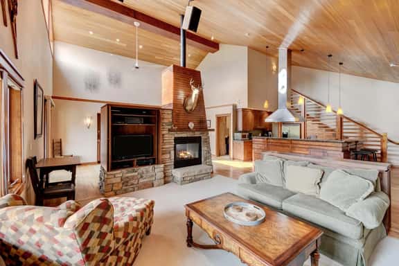 Ponderosa Penthouse P2 - Image 1