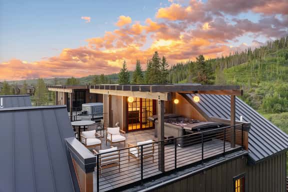 Wilds 360 River Front Roof Top Villa 110 - Image 1