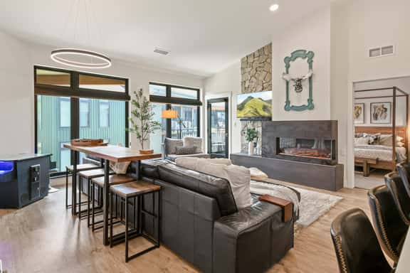 Timber Fox Condo 1407 - Image 1