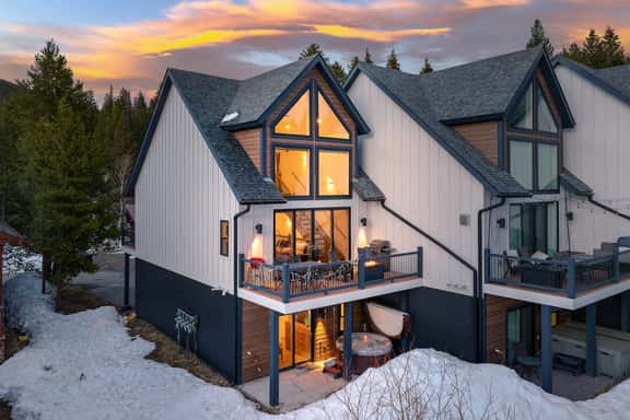 Slopeside Villa 125 - Image 1