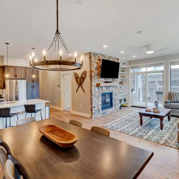 Hideaway Station Loft 308 - Image 1