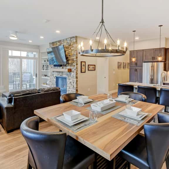 Hideaway Station Loft 103 - Image 1