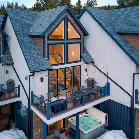 Slopeside Villa 135 - Image 1