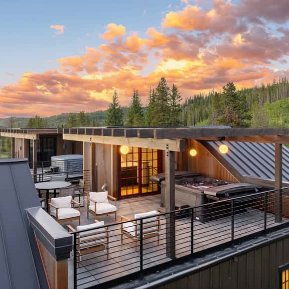 Wilds 360 River Front Roof Top Villa 110 - Image 1