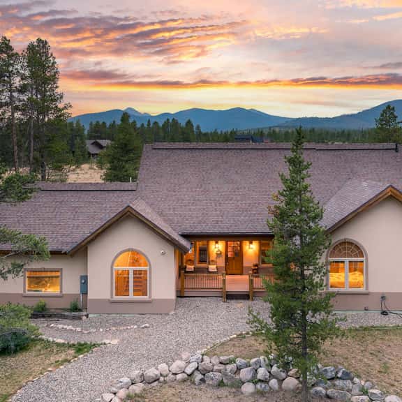 Mountain Retreat Villa - Image 1