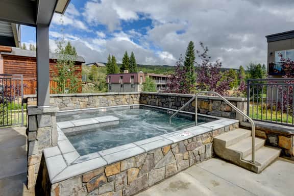 Hideaway Station Loft 206