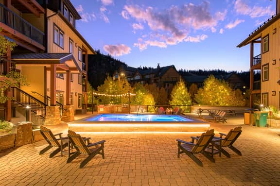 Fraser Crossing Ski In/Out Condo 3406
