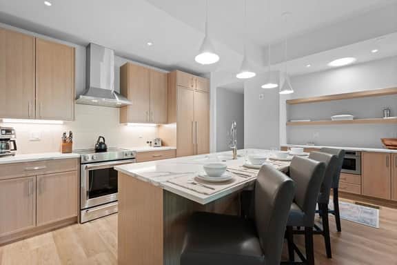 Landing Creekside Villa 15 - Image 2